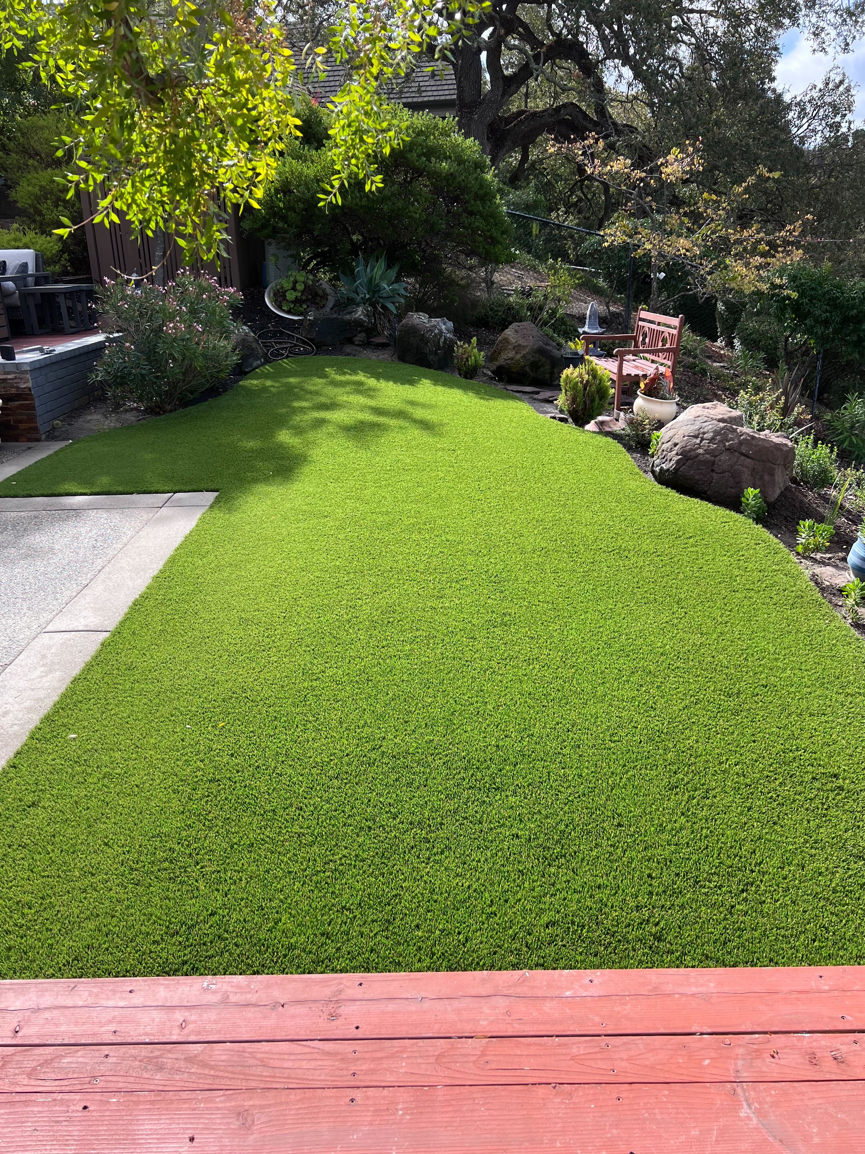 fg-pavers-and-turf-alamo-turf-installations-after-09.jpg Synthetic turf area overlooking a hillside view in Alamo.