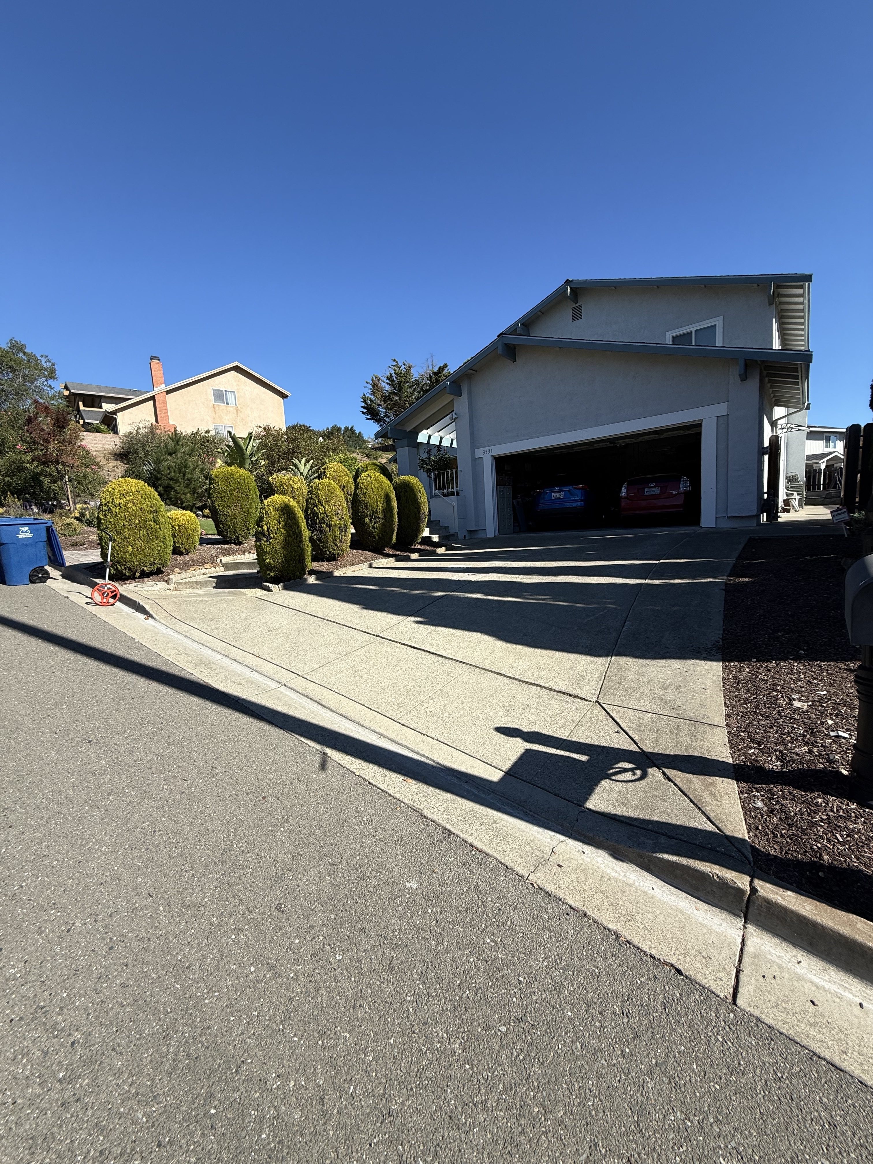 fg-pavers-and-turf-hayward-driveway-walkway-lighting-progress-10.jpg Step lighting mock-up — progress