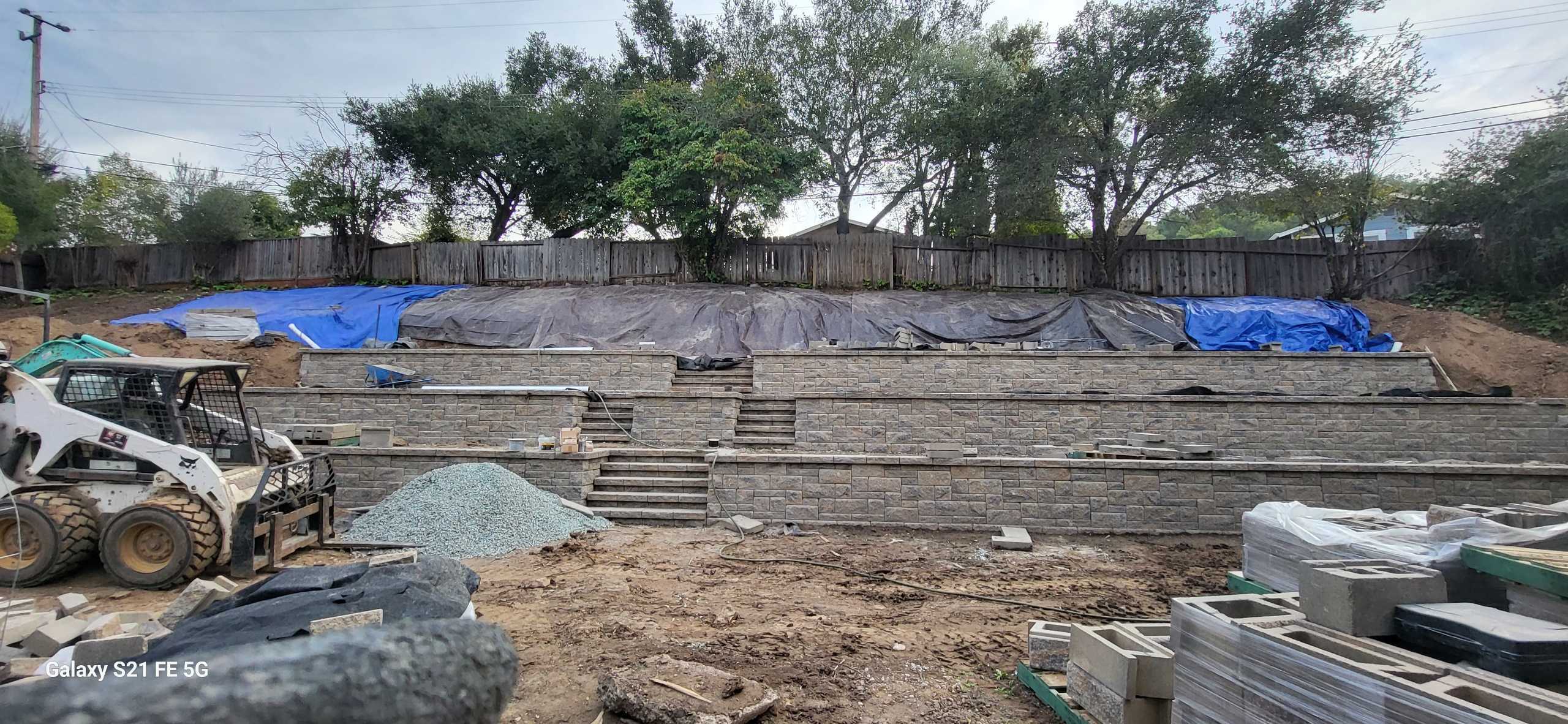 fg-pavers-and-turf-san-jose-retaining-walls-pavers-lighting-progress-120.jpg Evening progress—tiered wall with lighting areas.